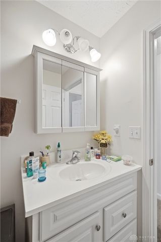 212 June Marie Drive, Lebanon, OH 45036