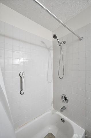 212 June Marie Drive, Lebanon, OH 45036