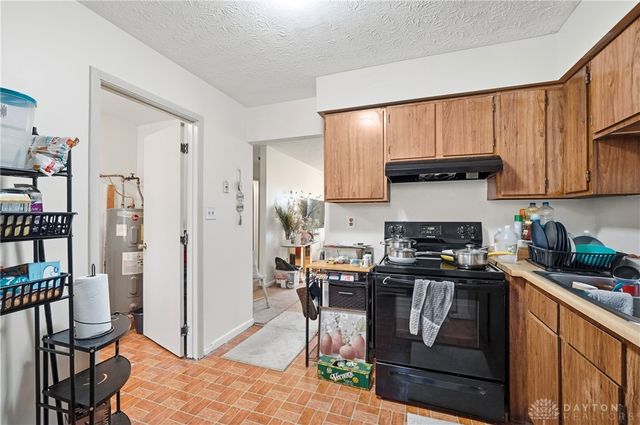 212 June Marie Drive, Lebanon, OH 45036