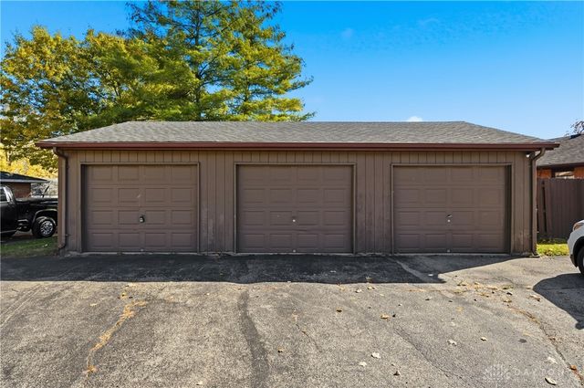 212 June Marie Drive, Lebanon, OH 45036