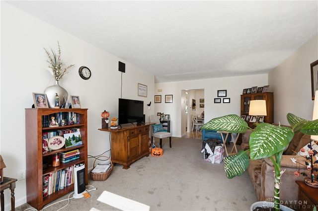 212 June Marie Drive, Lebanon, OH 45036