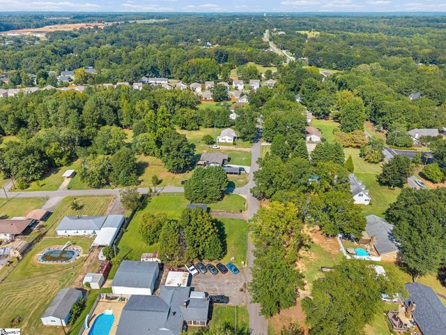 100 Basin Drive, Boiling Springs, SC 29316