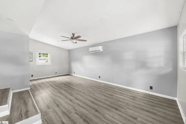 100 Basin Drive, Boiling Springs, SC 29316