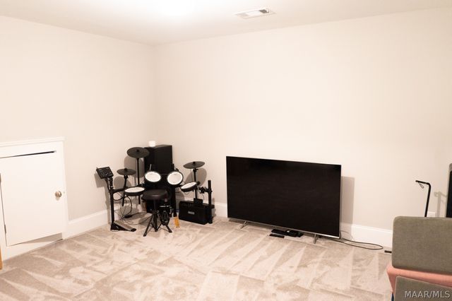 261 Avenue Of The Orchards ., Pike Road, AL 36064