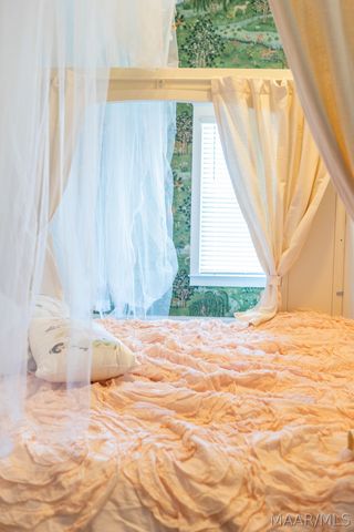 261 Avenue Of The Orchards ., Pike Road, AL 36064