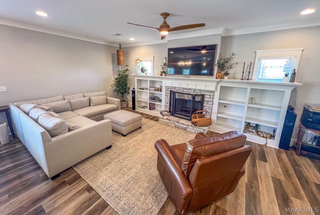 261 Avenue Of The Orchards ., Pike Road, AL 36064