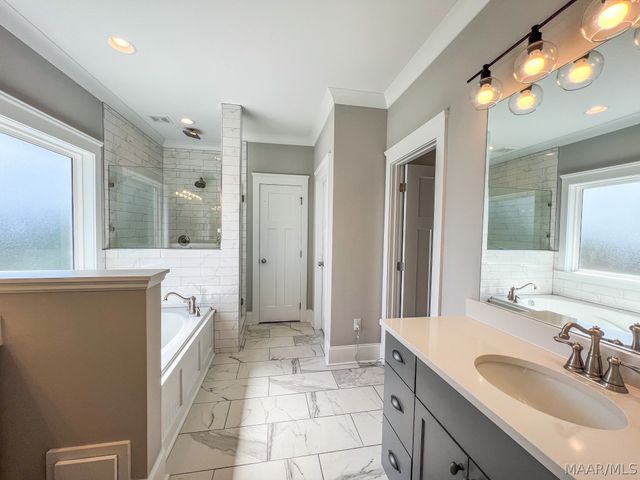 261 Avenue Of The Orchards ., Pike Road, AL 36064