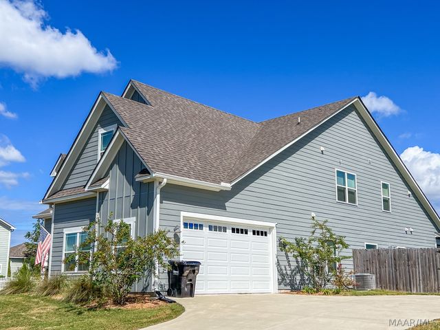 261 Avenue Of The Orchards ., Pike Road, AL 36064