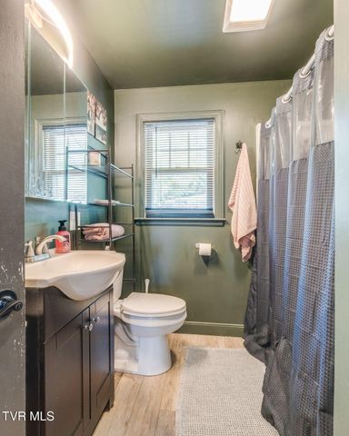 407 Allen Avenue, Elizabethton, TN 37643