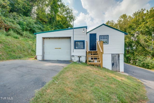 407 Allen Avenue, Elizabethton, TN 37643