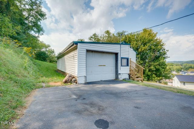 407 Allen Avenue, Elizabethton, TN 37643