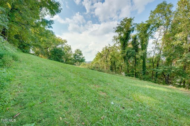 407 Allen Avenue, Elizabethton, TN 37643