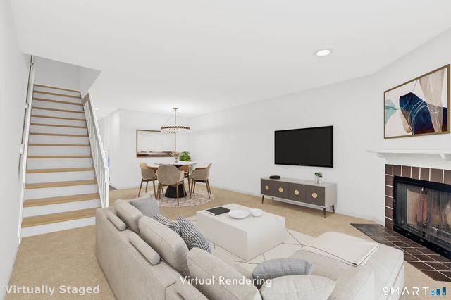 33 Deer Run 33, Bethel, CT 06801