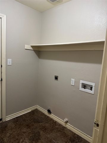 8204 Stern Street, Frisco, TX 75035