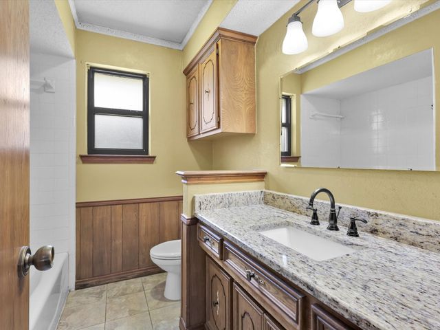 3306 Oxford Drive, Rowlett, TX 75088
