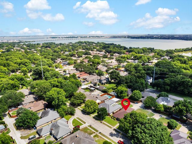3306 Oxford Drive, Rowlett, TX 75088