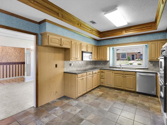 3306 Oxford Drive, Rowlett, TX 75088