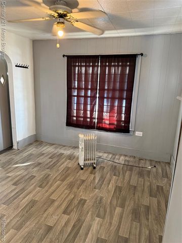 2217 Maryland Avenue, Flint, MI 48506