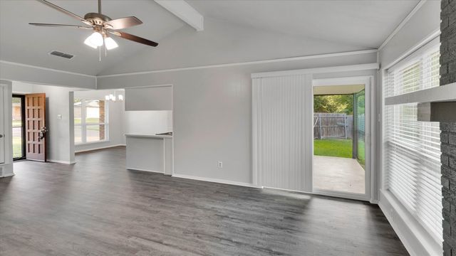 1500 High Ridge Road, Benbrook, TX 76126