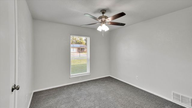 1500 High Ridge Road, Benbrook, TX 76126