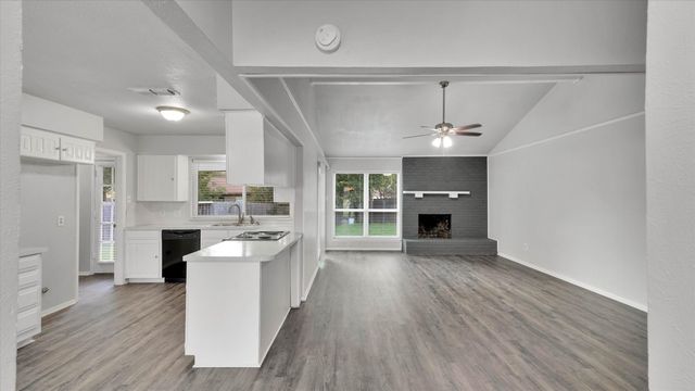 1500 High Ridge Road, Benbrook, TX 76126
