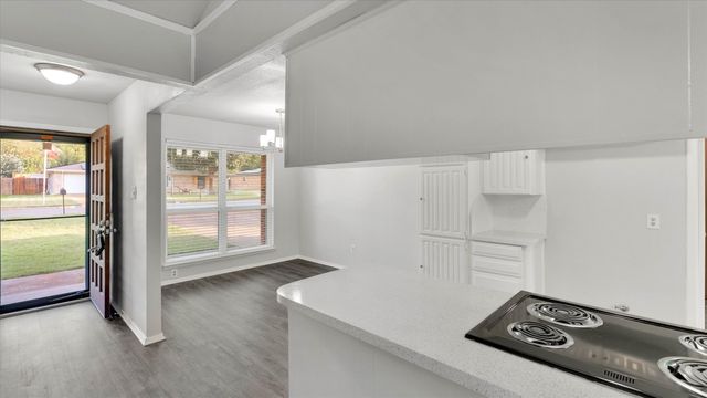 1500 High Ridge Road, Benbrook, TX 76126