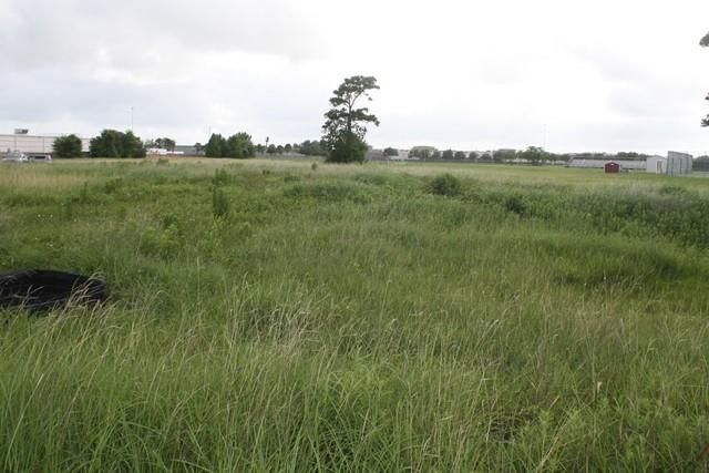 2920 W Walker Street, League City, TX 77573