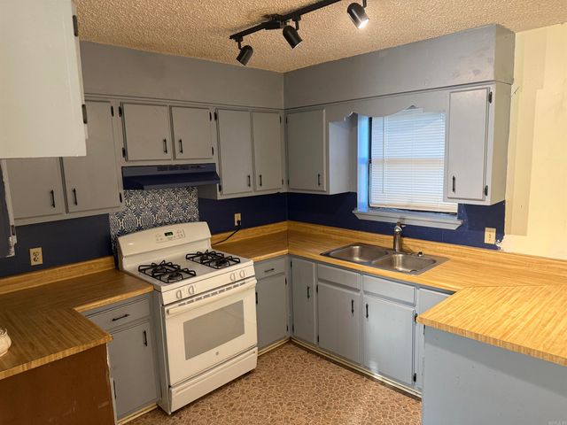 207 Robin Lane, Walnut Ridge, AR 72476