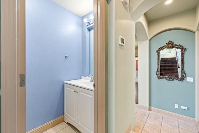 1876 Grazziani Way, Roseville, CA 95661