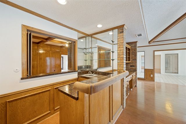 7028 Nicki Street, Dallas, TX 75252