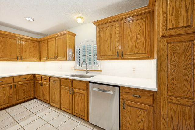 7028 Nicki Street, Dallas, TX 75252