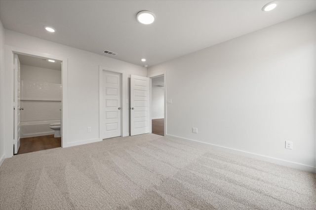 516 E 24th Street, Wolfforth, TX 79382