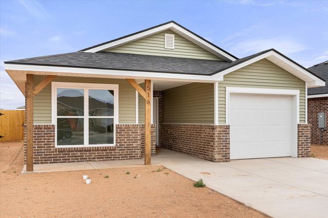 516 E 24th Street, Wolfforth, TX 79382