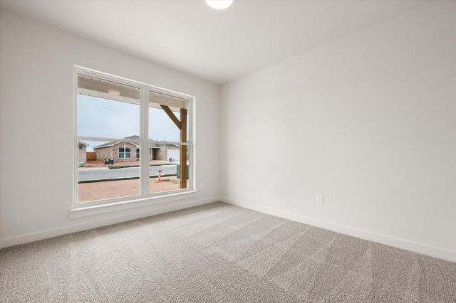 516 E 24th Street, Wolfforth, TX 79382