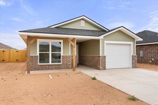 516 E 24th Street, Wolfforth, TX 79382