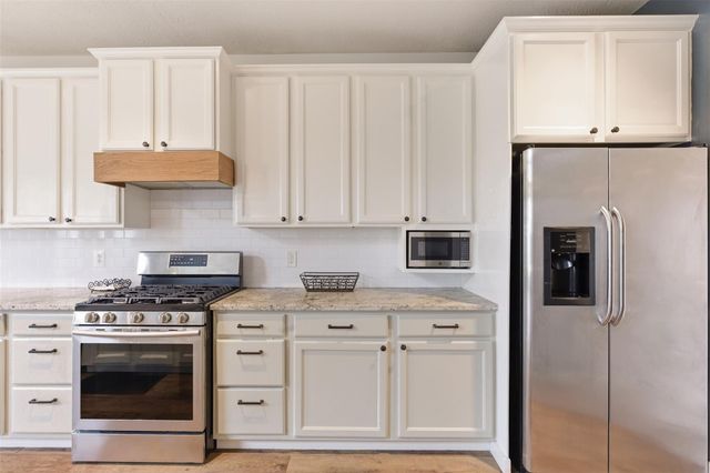 14127 Austin Hollow Court, Houston, TX 77044