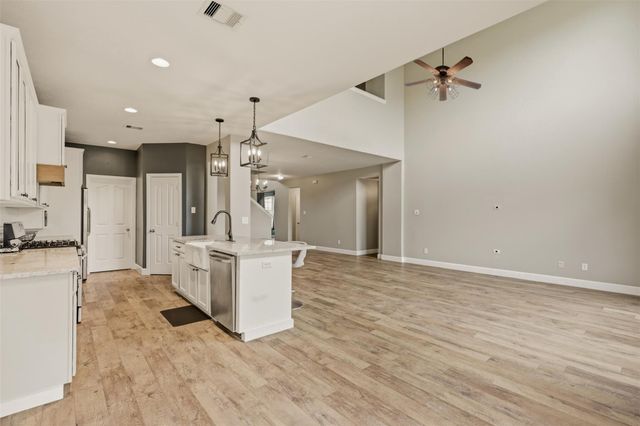 14127 Austin Hollow Court, Houston, TX 77044