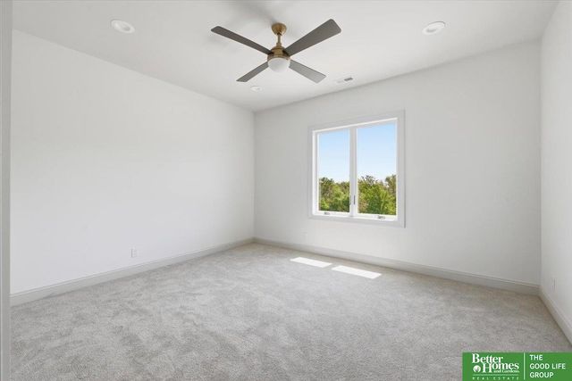 22569 Crestline Circle, Gretna, NE 68028