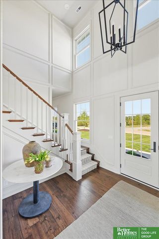 22569 Crestline Circle, Gretna, NE 68028