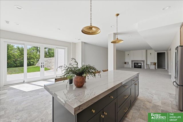22569 Crestline Circle, Gretna, NE 68028