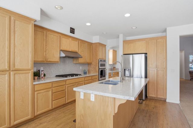 1950 Trail Way, Turlock, CA 95382