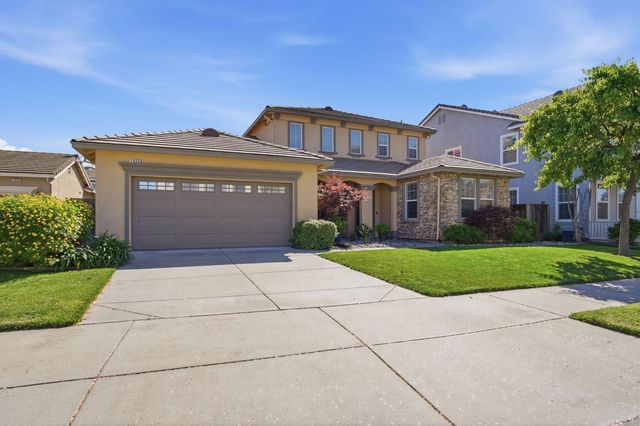 1950 Trail Way, Turlock, CA 95382