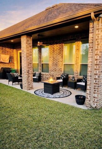 4334 Redford Valley Road, Rosharon, TX 77583