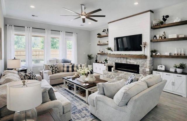 4334 Redford Valley Road, Rosharon, TX 77583