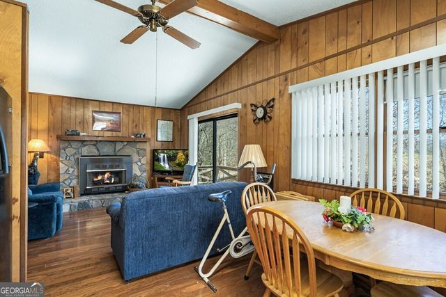 668 Tay Walk Way, Hiawassee, GA 30546