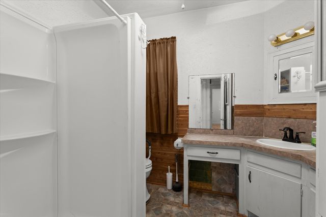 1108 8th Street, Shallowater, TX 79363