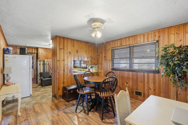 125 Foxhall Road, Spartanburg, SC 29306