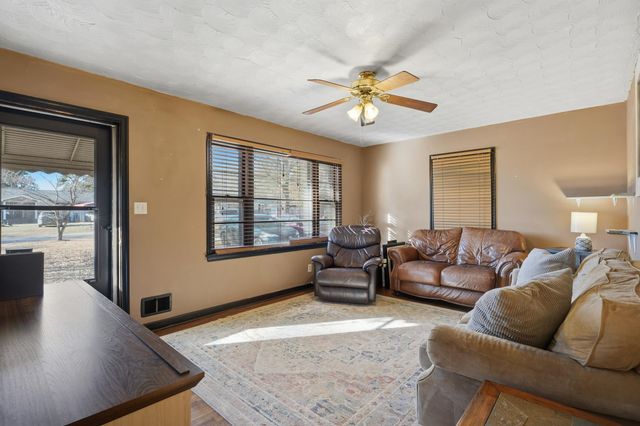 125 Foxhall Road, Spartanburg, SC 29306