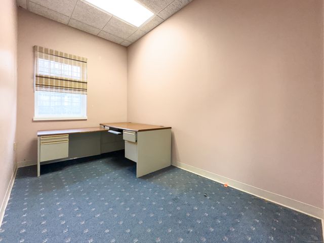 358 East Center Street, Manchester, CT 06040