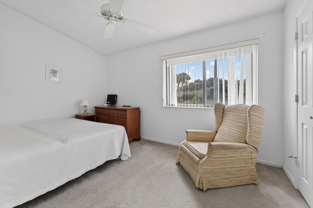 108 Village Walk Drive, Royal Palm Beach, FL 33411